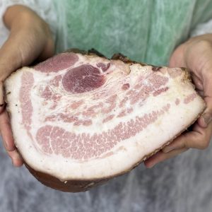 Guanciale Duroc Curada (leve defumação artesanal)